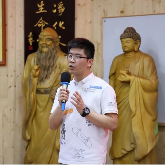 1728962741683647.jpg 1728962741683647.jpg