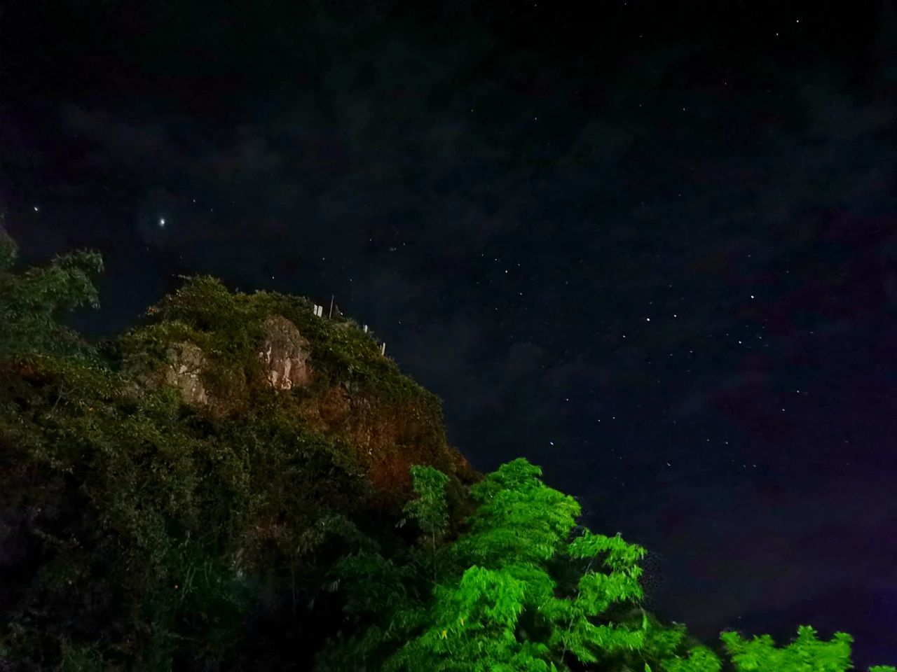 1729386011745377.jpg 1729386011745377.jpg