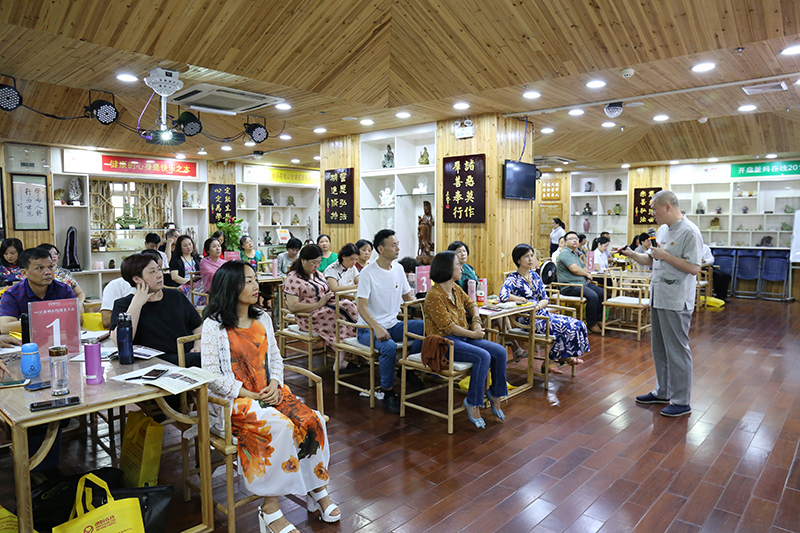 1731976977634235.jpg 1562581204542774.jpg