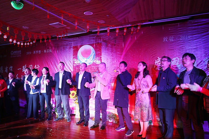 1731982470905242.jpg 1548326314305131.jpg