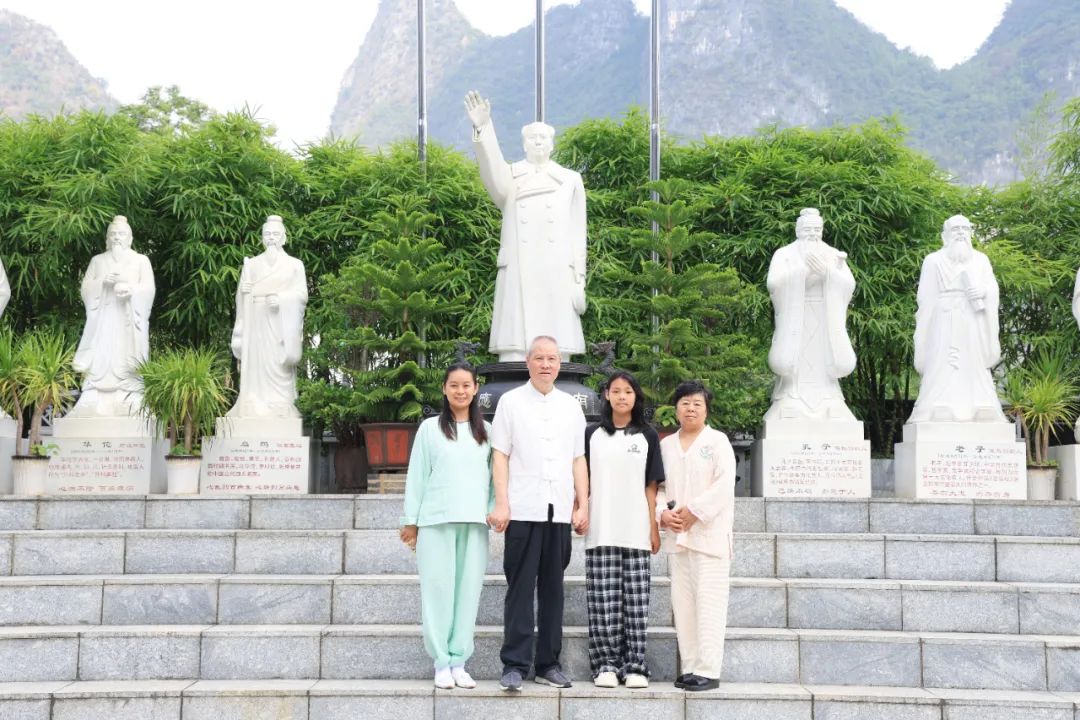 1750038889113362.jpg 1750038889113362.jpg