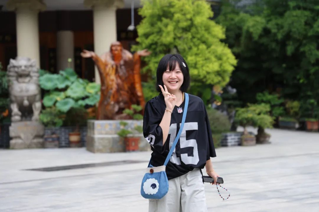 1755909680371837.jpg 1755909680371837.jpg