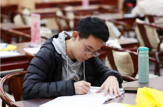 屏幕截圖 2025-11-26 173530.jpg